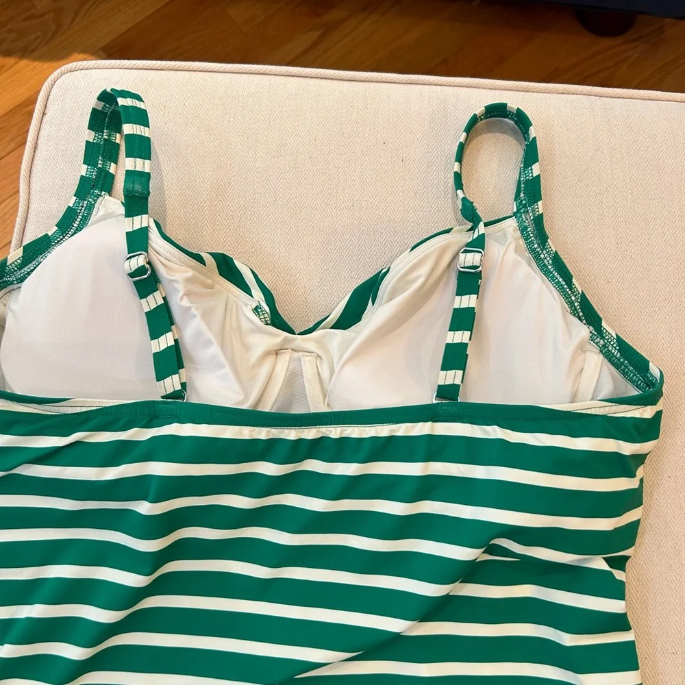 Lands' End Green and white Tankini swim Top SZ 18 XL - Picture 3 of 5